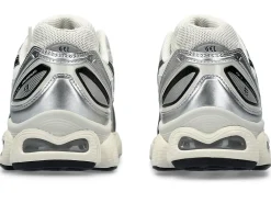 Nieuw binnen|GEL-NIMBUS 9><noscript><img width=