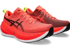 Run faster|Hardloopschoenen>ASICS SUPERBLAST Sunrise Red/Black